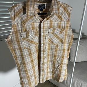Workwear Men's Tan Plaid Sleeveless Shirt